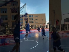 أرضيات ملعب كرة السلة المقاومة للظروف الجوية